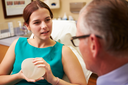 Saline vs. Silicone Implants: Which Are Right for Me?